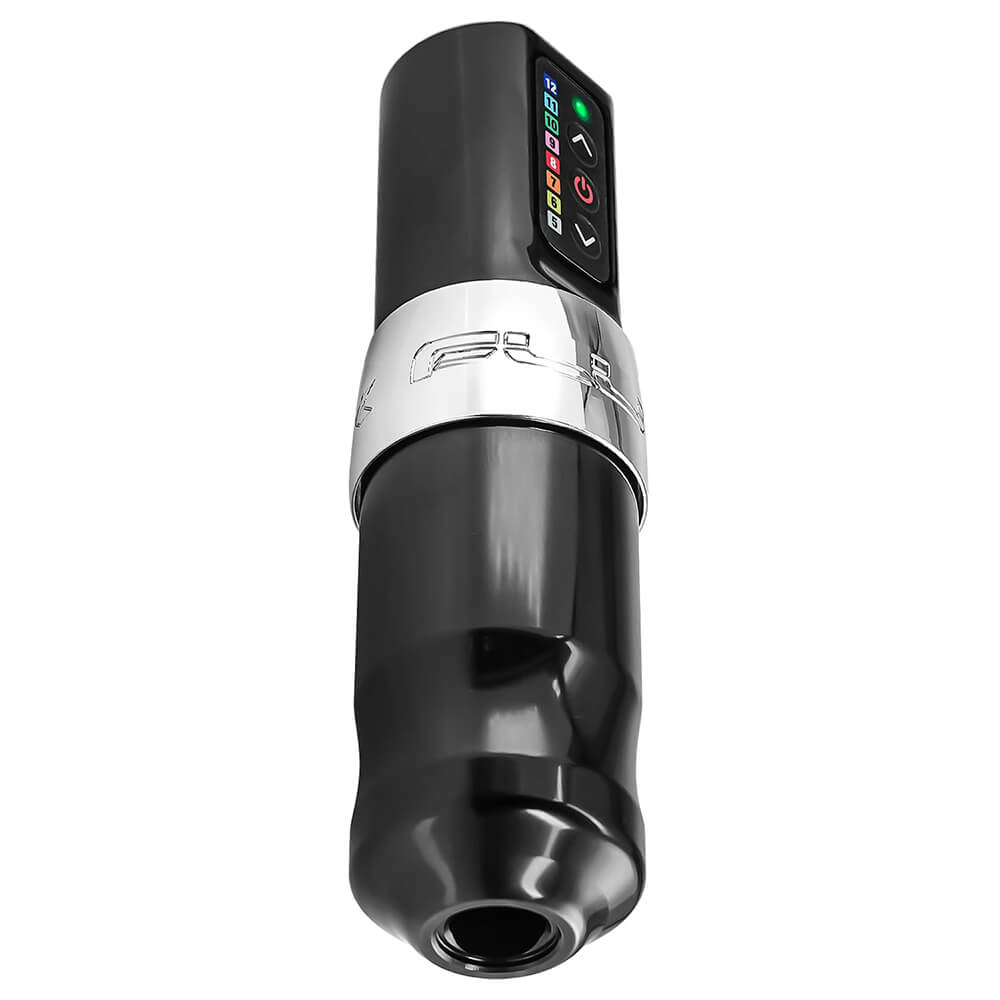 The Spektra Flux direct drive machine by FK Irons offers completely unrestricted movement through its wireless design. 